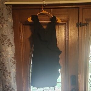 Elegant Black Sleeveless Dress